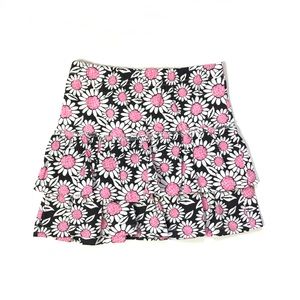 NWOT Girls Daisy Printed Skort